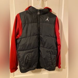 Boys jordan puffer